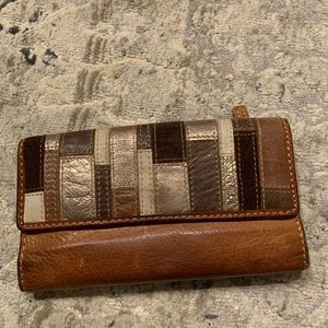 Vintage Fossil tri fold wallet